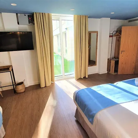 Hotell Casual Raizes 3*